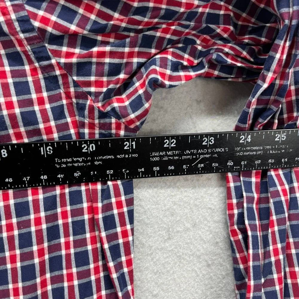 Banana Republic Button Up Shirt Mens M Red White Blue Plaid Oxford Classic